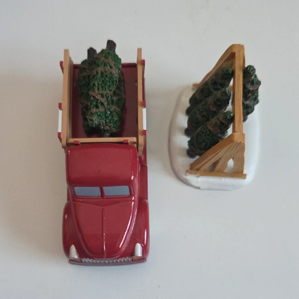 Lemax Christmas Village 